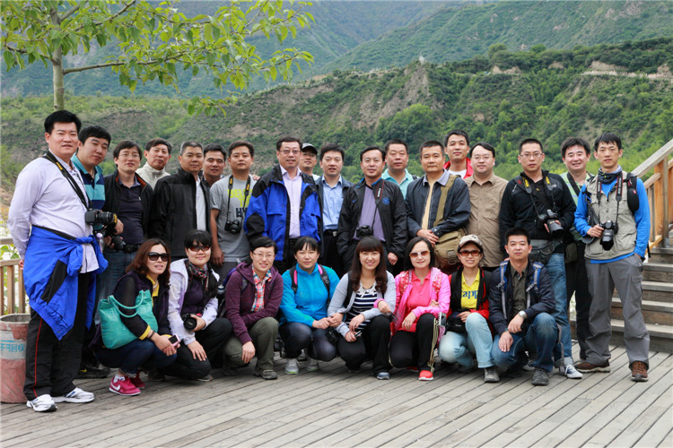 2012年上半年工作總結西藏合影